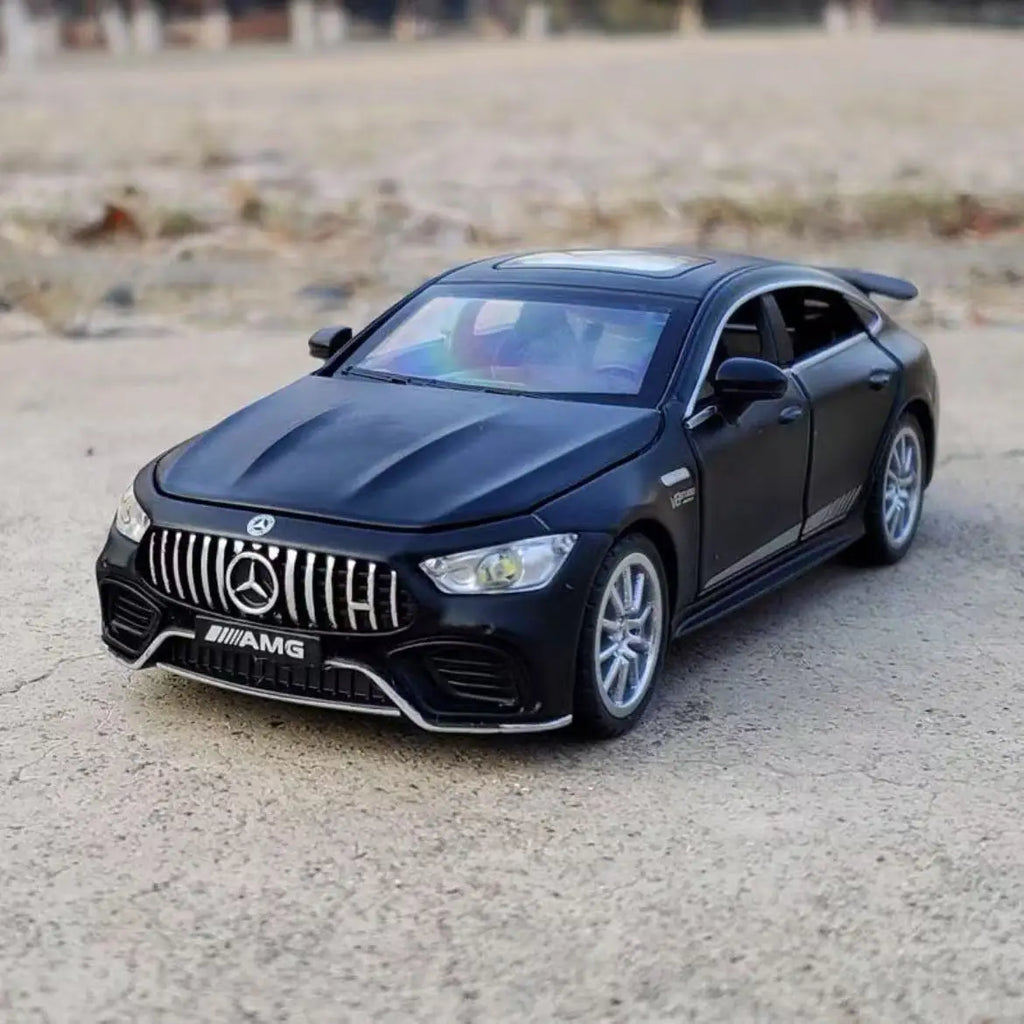 1: 32 Mercedes Benz AMG GT63 Children's high-end ornaments, gifts, and toys with sound and light alloy die-casting models