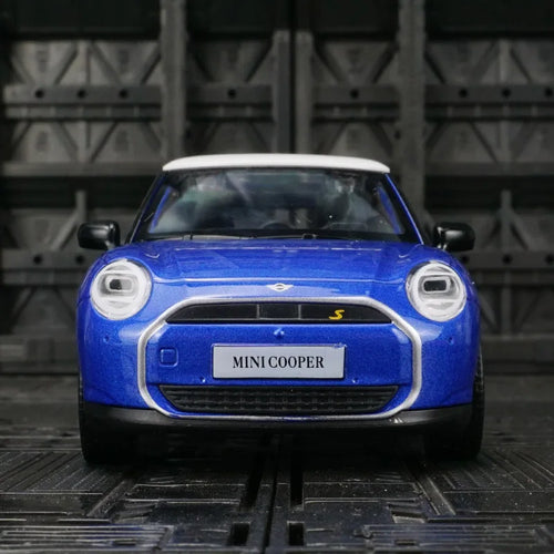 1:28 Simulation BMW Mini New Energy Alloy Car Model Door Can Open Sound and Light Power Car Ornament Collection Gift