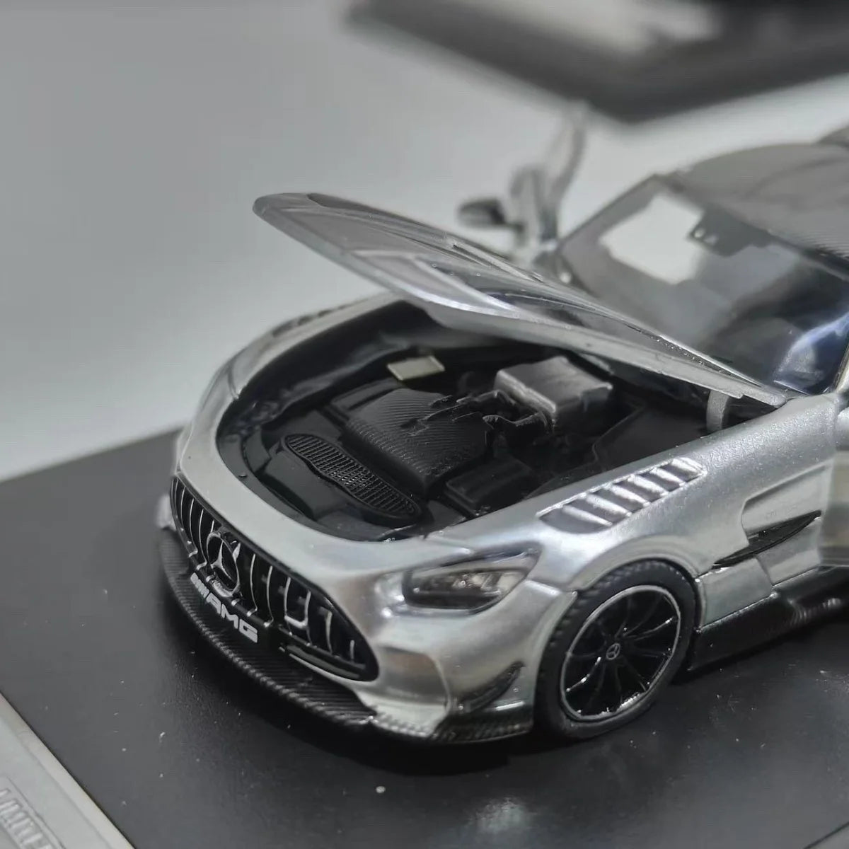 MJ Model 1:64 Mercedes Benz AMG GT Black Series Full Open Alloy Die Casting Car Model Collectible Gift Ornament